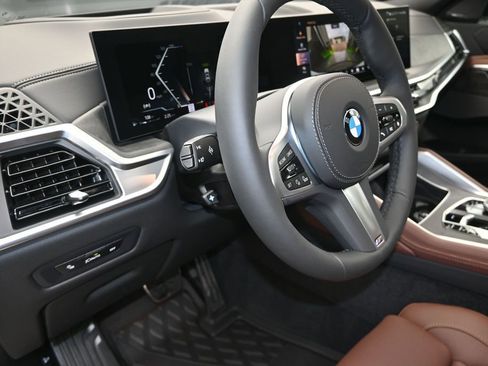 New 2027 BMW X6 xDrive40i w/ Premium Package AWD/4WD image 12