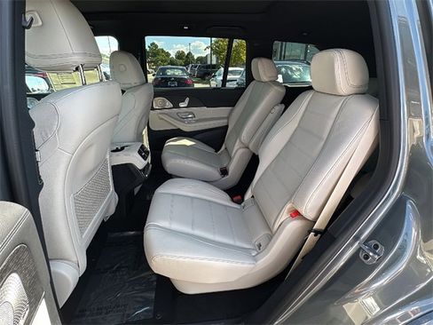 New 2026 Mercedes-Benz GLS 450 4MATIC image 13
