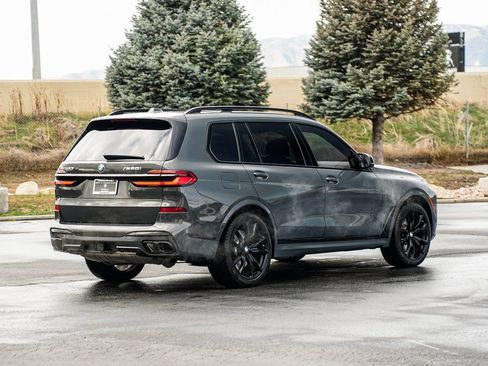 Used 2024 BMW X7 M60i w/ Executive Package image 5