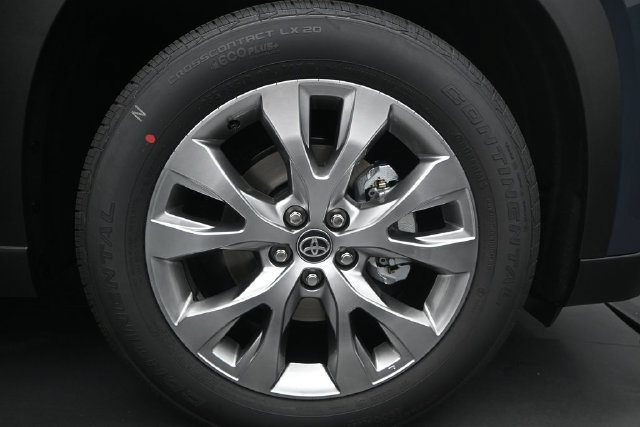 New 2026 Toyota Grand Highlander FWD image 18