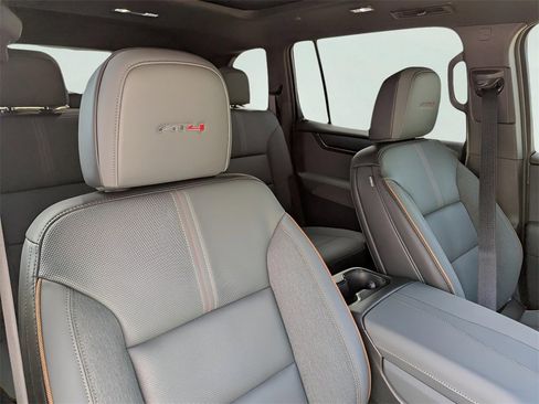New 2026 GMC Acadia AT4 w/ Super Cruise Package image 20