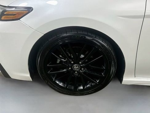 Used 2021 Toyota Camry XSE w/ Navigation Package FWD image 8