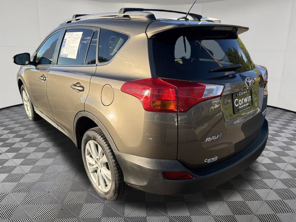 Used 2014 Toyota RAV4 Limited w/ Technology Package AWD/4WD image 5