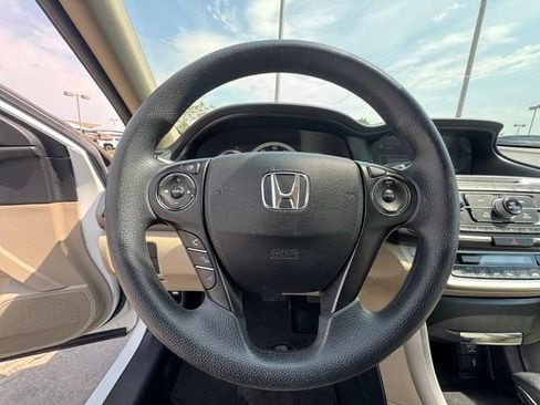 Used 2013 Honda Accord LX image 12