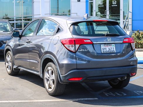 Used 2022 Honda HR-V LX image 9
