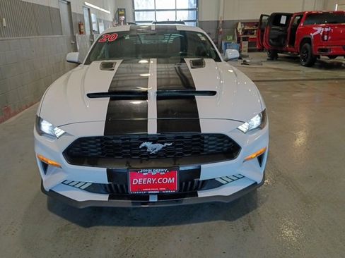 Used 2020 Ford Mustang Coupe image 7