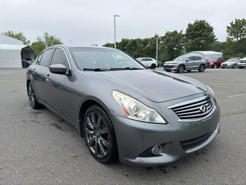 Used 2013 INFINITI G37 Journey w/ Premium Pkg RWD image 7