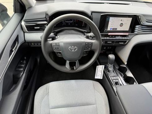 Used 2026 Toyota Camry LE FWD image 26