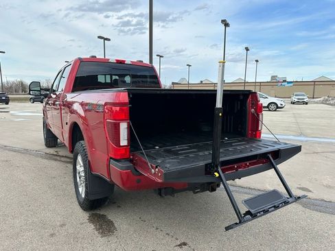Used 2022 Ford F250 Platinum w/ Snow Plow Prep Package AWD/4WD image 9