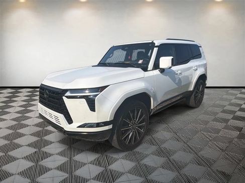 Used 2025 Lexus GX 550 w/ Cold Area Package AWD/4WD image 1