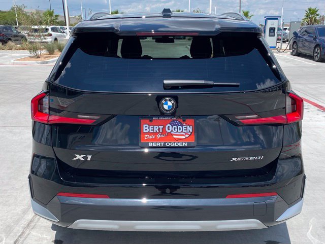 New 2026 BMW X1 xDrive28i w/ Convenience Package AWD/4WD image 5