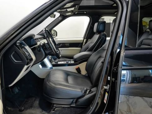 Used 2018 Land Rover Range Rover HSE AWD/4WD image 5