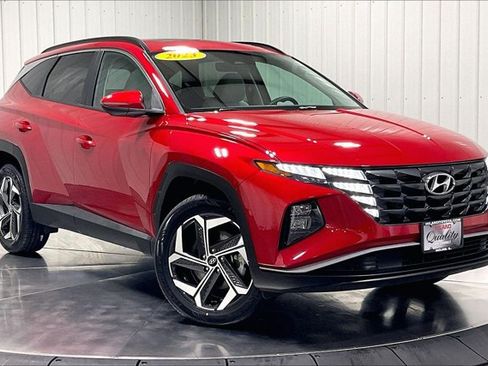 Used 2023 Hyundai Tucson SEL w/ Convenience Package AWD/4WD image 3