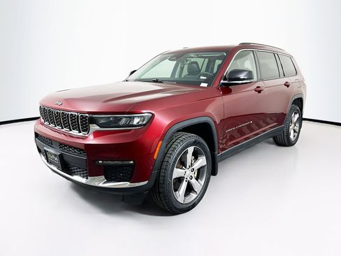 Used 2021 Jeep Grand Cherokee L Limited w/ Luxury Tech Group II image 3