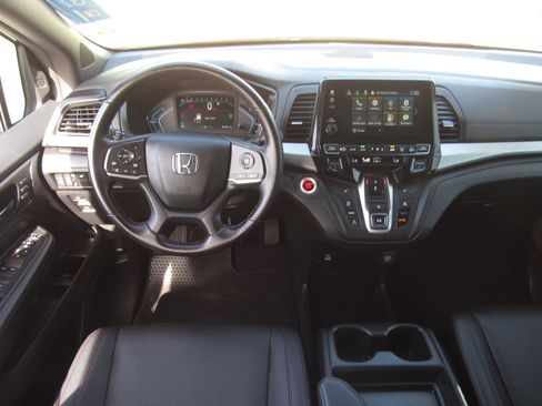 Certified 2023 Honda Odyssey Sport image 18