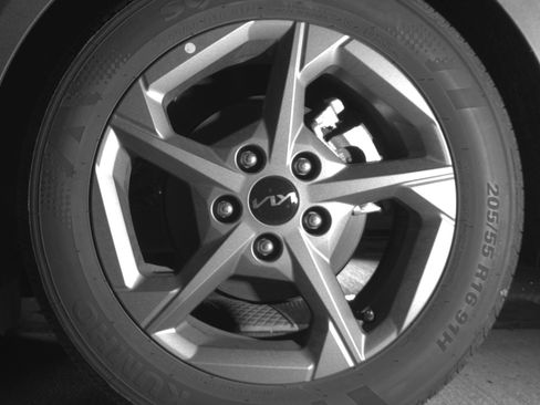Used 2025 Kia K4 FWD image 14