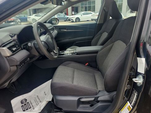 Certified 2025 Toyota Camry LE FWD image 15