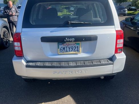 Used 2010 Jeep Patriot Sport FWD image 3
