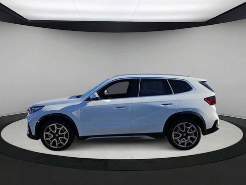 Used 2026 BMW X1 xDrive28i AWD/4WD image 5