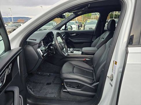 Used 2025 Audi Q7 3.0T Premium Plus w/ Premium Plus Package image 22