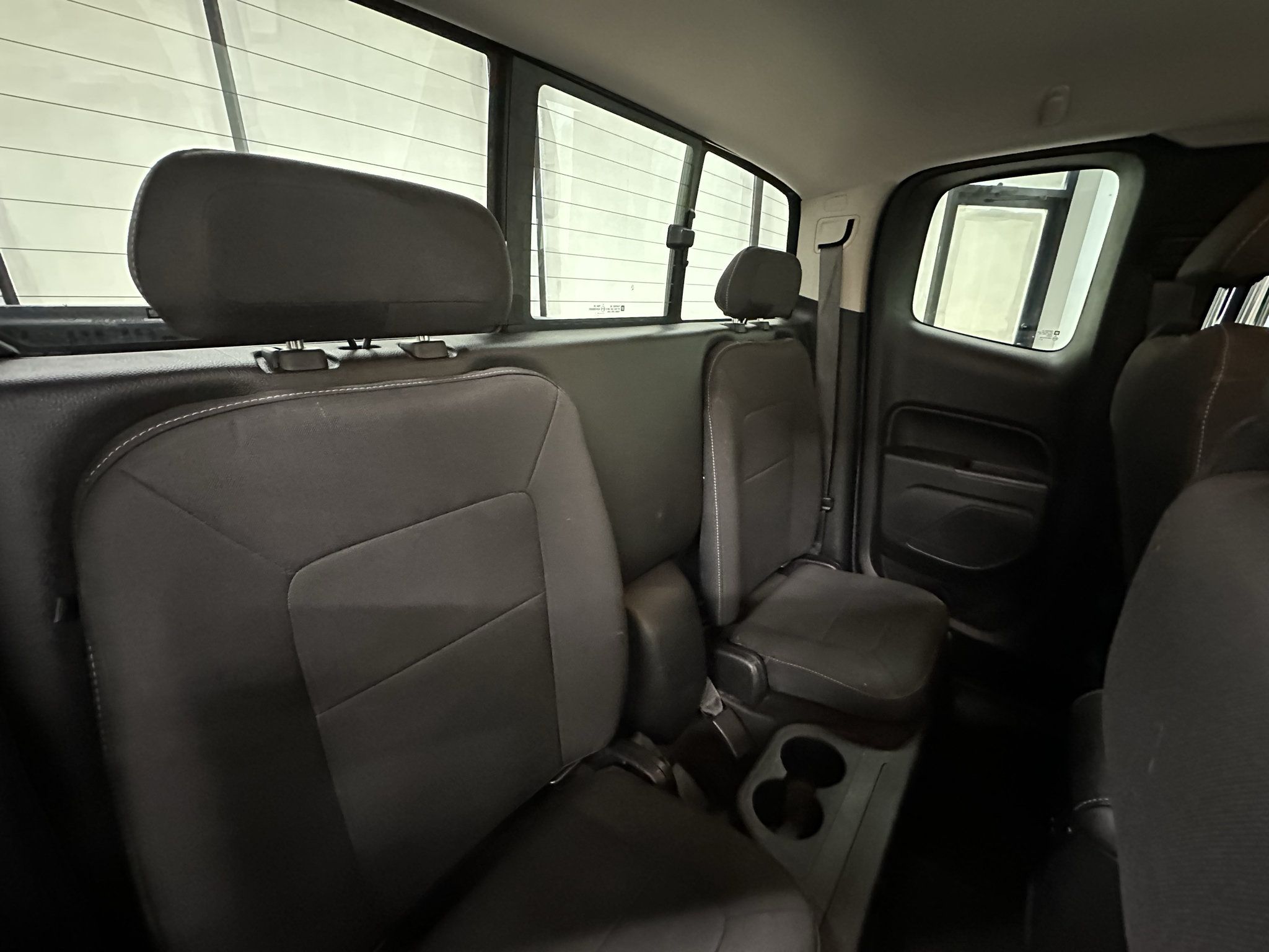 Used 2017 GMC Canyon SLE w/ SLE Convenience Package RWD image 16
