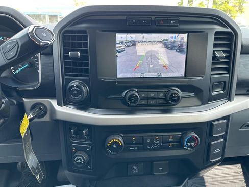 Used 2021 Ford F150 XLT w/ Trailer Tow Package image 17