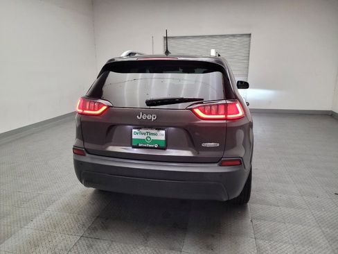 Used 2019 Jeep Cherokee Latitude Plus FWD image 7