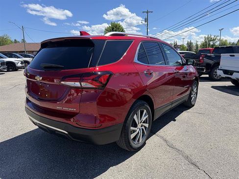 Used 2024 Chevrolet Equinox Premier AWD/4WD image 8