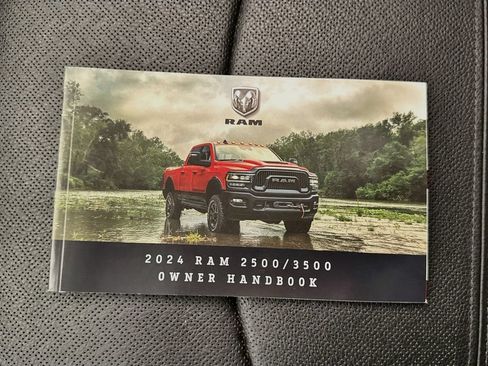 Used 2024 RAM 3500 Laramie AWD/4WD image 53