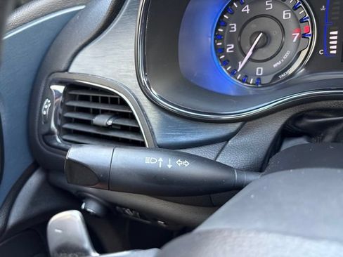 Used 2015 Chrysler 200 S w/ Comfort Group AWD/4WD image 24