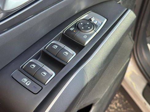 New 2026 Kia Sorento S image 13