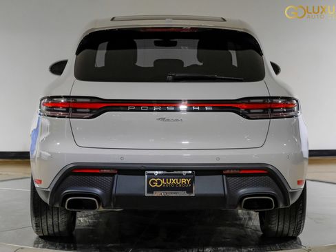 Used 2024 Porsche Macan AWD/4WD image 11