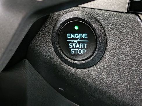 Certified 2022 Ford Escape SE w/ SE Sport Appearance Package image 26