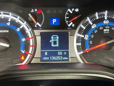 Used 2019 Toyota 4Runner TRD Off-Road Premium image 18