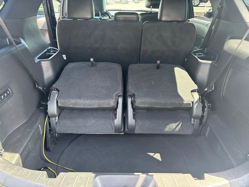 Used 2015 Ford Explorer Sport w/ Equipment Group 401A AWD/4WD image 16