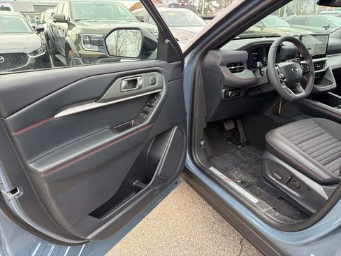 New 2026 Ford Explorer ST-Line image 13