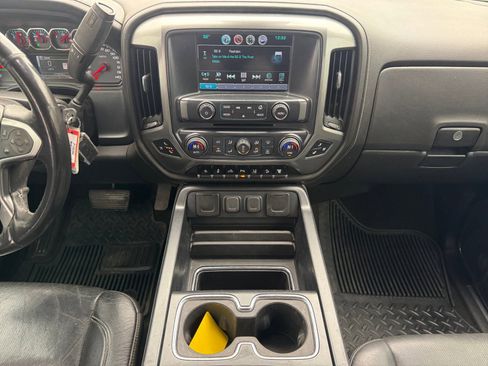 Used 2018 Chevrolet Silverado 2500 LTZ w/ Duramax Plus Package image 11