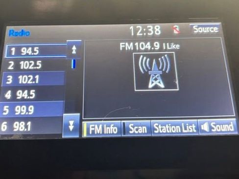 Used 2014 Toyota Tundra SR image 27