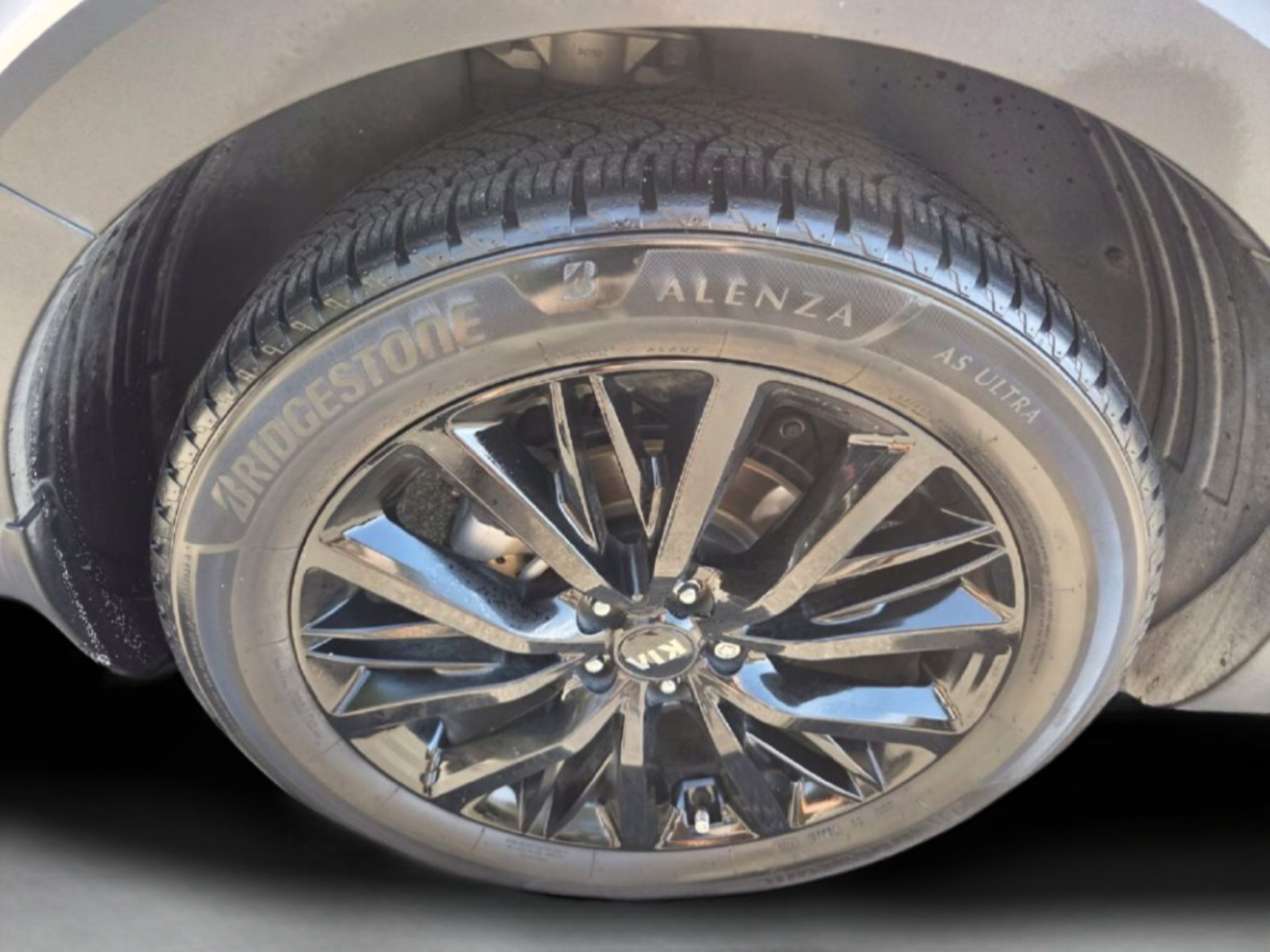 Used 2021 Kia Telluride SX w/ Towing Package FWD image 33