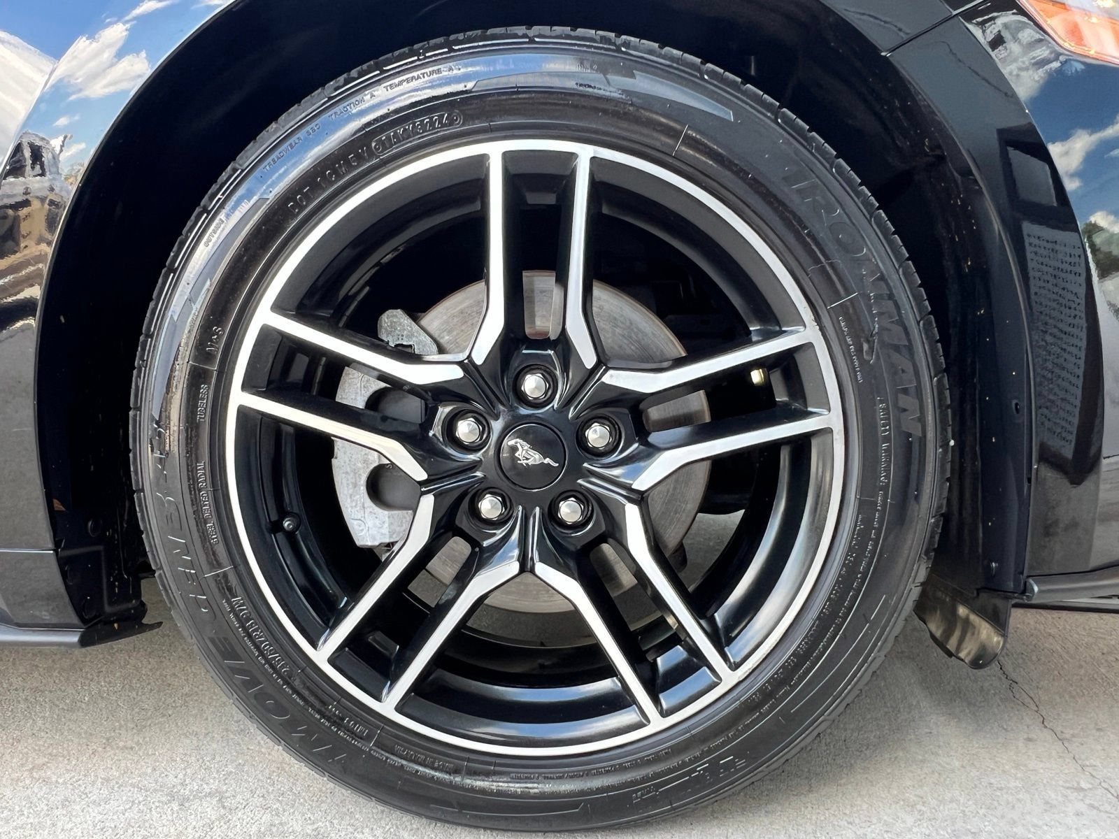 Used 2022 Ford Mustang Premium RWD image 22