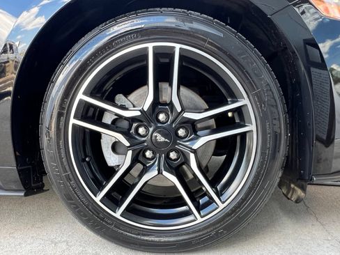 Used 2022 Ford Mustang Premium RWD image 22