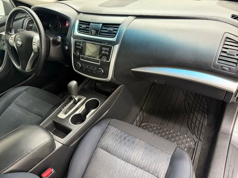 Used 2017 Nissan Altima 2.5 S w/ Power Driver Seat Package image 10