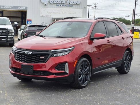 Used 2024 Chevrolet Equinox RS image 3