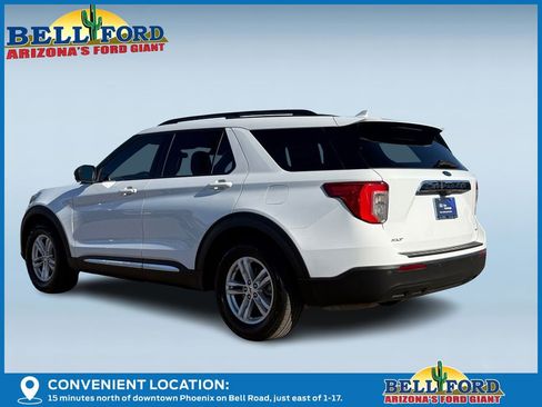 Used 2020 Ford Explorer XLT image 2
