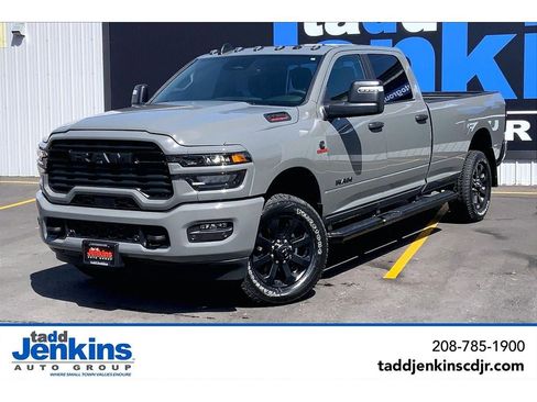 New 2026 RAM 2500 Big Horn AWD/4WD image 1