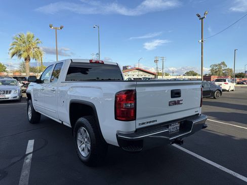Used 2018 GMC Sierra 1500 SLE w/ SLE Value Package image 5