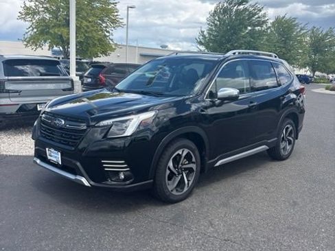 Used 2024 Subaru Forester Touring AWD/4WD image 9