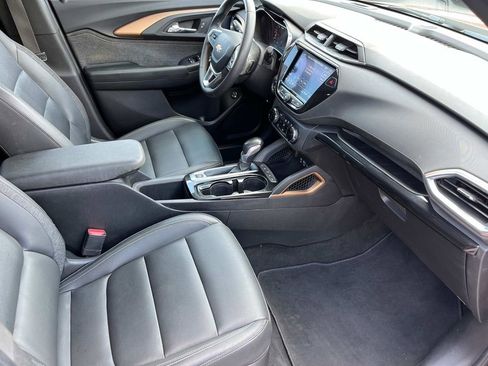 Used 2021 Chevrolet TrailBlazer ACTIV w/ Sun and Liftgate Package image 28
