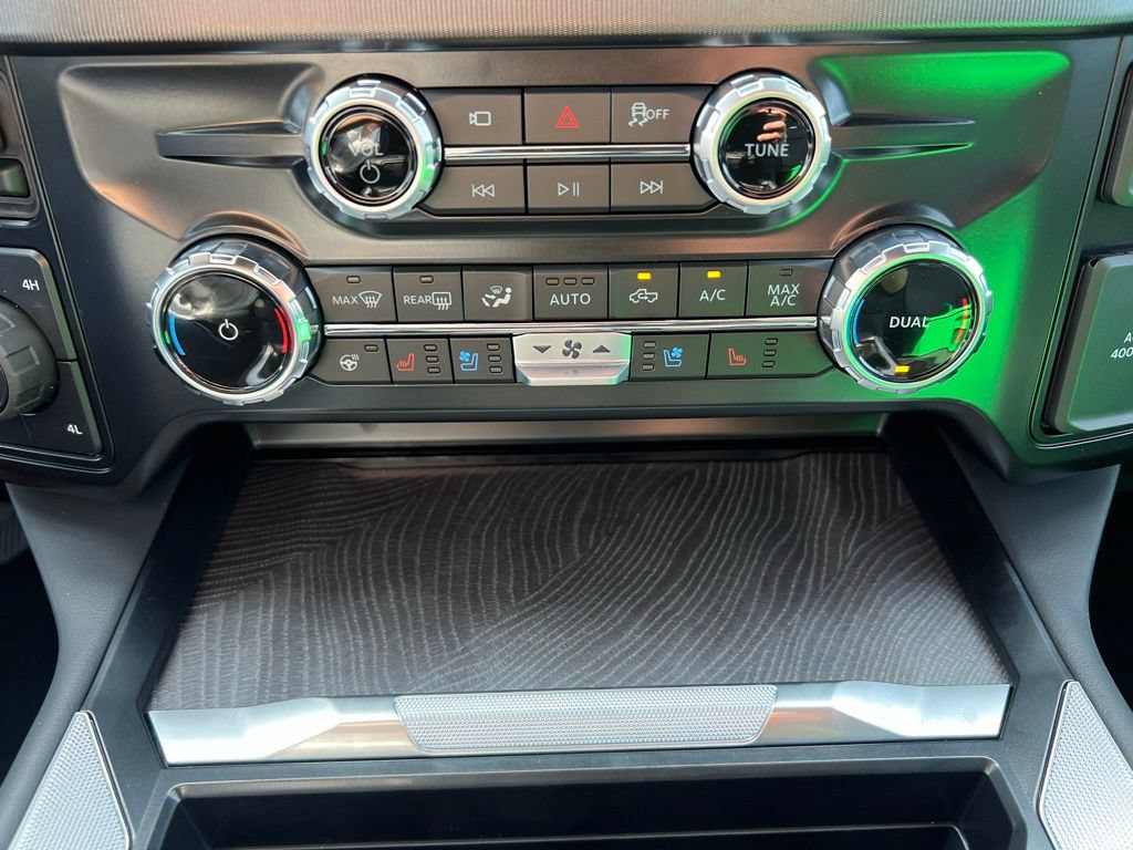 New 2025 Ford F250 Platinum AWD/4WD image 32