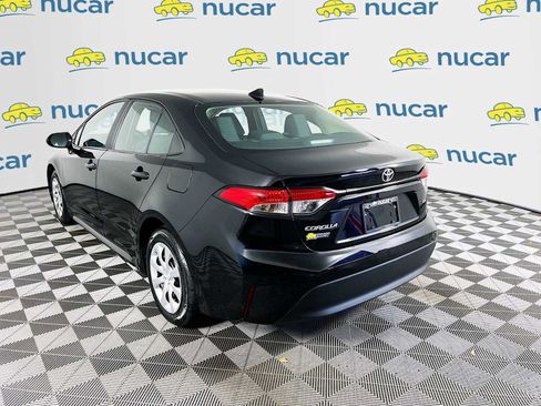 Used 2024 Toyota Corolla LE image 5
